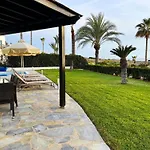 Platzia Villa *