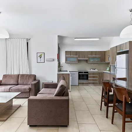 Platzia Villa