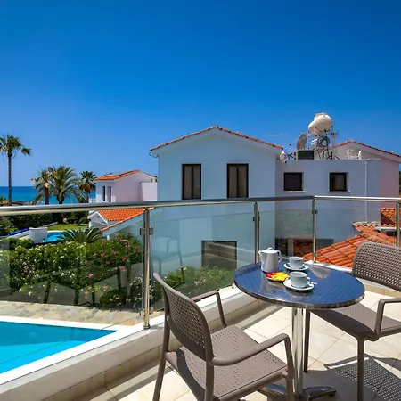 Platzia Villa *