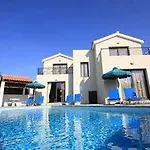 Platzia Villa *