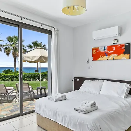 Platzia * パ フォス